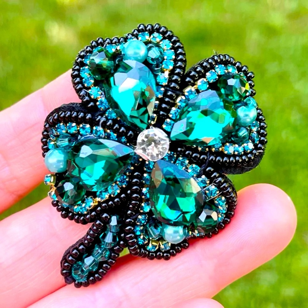Hand beaded Four leaf clover brooch St. Patrick's Day  brooch